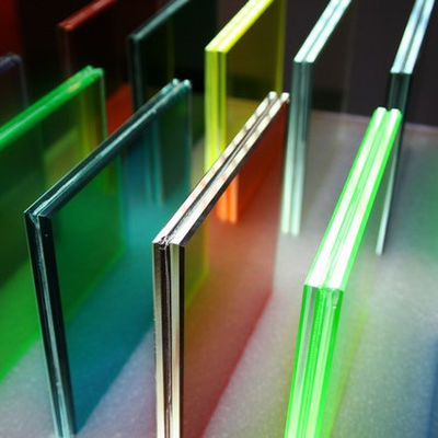 Özel Şablonlarla Dekoratif Tempered Laminated Cam ️ İç tasarım projeleri için ideal