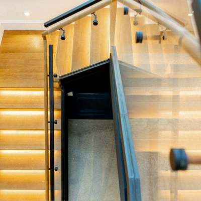 Staircase Glass Railings Powder Coated Aluminum U- Channel And Handrail Accessories